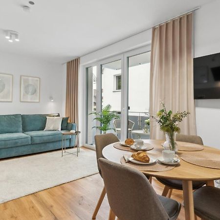 Zwei Apartments Fuer Bis Zu 8 Personen Zentral, Modern, Mit Terrasse & Balkon Bielefeld Exterior foto